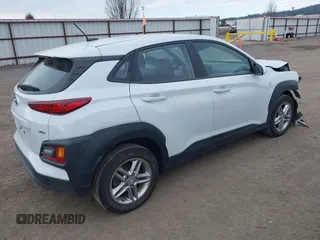 2021 Hyundai Kona SE with VIN KM8K1CAA8MU691948, listed as a IAAI auction lot 41278391 with 79,029 mi miles and . Bid and sale history available at carsss.com. Image 4.