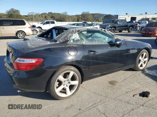2014 Mercedes-Benz SLK-Class SLK 250 with VIN WDDPK4HA0EF075546, listed as a Copart auction lot 76831824 with 37,748 mi miles and Salvage Title. Bid and sale history available at carsss.com. Image 3.