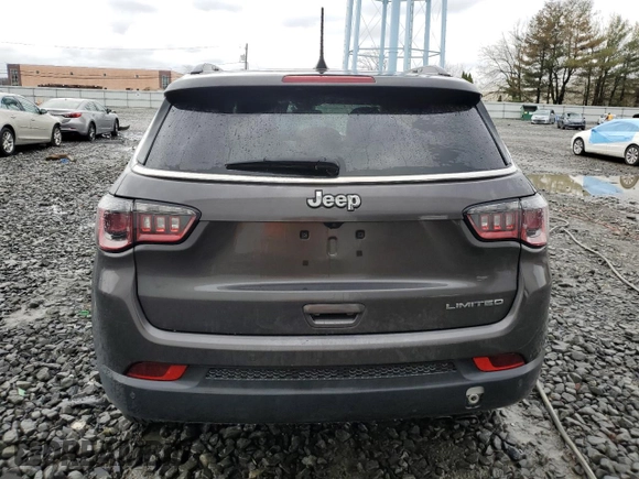 2021 Jeep Compass Limited z VIN 3C4NJCCB5MT526425, wystawiony jako Copart lot #49160975 z przebiegiem 73 588 mil mil oraz Szkoda całkowita • Salvage title. Historia ofert i sprzedaży dostępna na DreamBid. Obrazek 6.