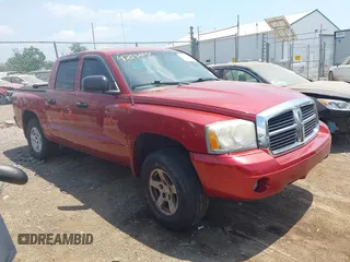 2006 Dodge Dakota SLT with VIN 1D7HW48K26S664978, listed as a IAAI auction lot 42597877 with 177,727 mi miles and . Bid and sale history available at DreamBid. Image 1.