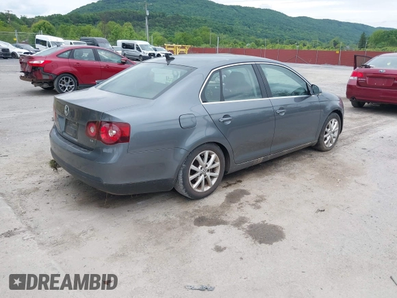 2010 Volkswagen Jetta Limited Edition with VIN 3VWRZ7AJXAM018241, listed as a IAAI auction lot 42340703 with Not provided miles and . Bid and sale history available at DreamBid. Image 4.