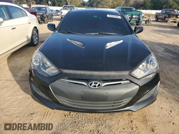 2013 Hyundai Genesis Coupe 2.0T Premium with VIN KMHHT6KD3DU097802, listed as a Copart auction lot 41675925 with 82,796 mi miles and Salvage Title. Bid and sale history available at carsss.com. Image 5.