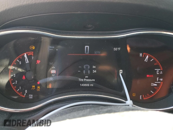 2017 Dodge Durango SXT with VIN 1C4RDJAG5HC824373, listed as a Copart auction lot 47763015 with 140,609 mi miles and Salvage title. Bid and sale history available at DreamBid. Image 9.