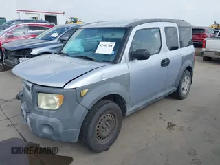 2005 Honda Element LX with VIN 5J6YH18355L006179, listed as a IAAI auction lot 41941764 with 196,772 mi miles and . Bid and sale history available at DreamBid. Image 17.