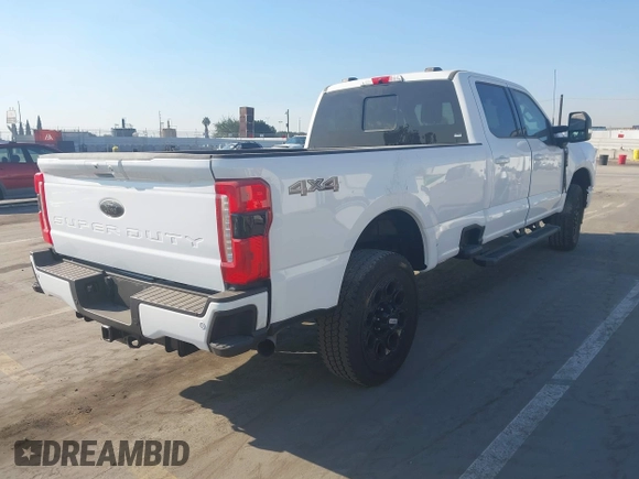 2024 Ford Super Duty F-250 SRW XL with VIN 1FT8W2BN2RED04016, listed as a IAAI auction lot 41274955 with 6,181 mi miles. Bid and sale history available at carsss.com. Image 4.