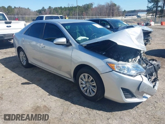 2014 Toyota Camry L with VIN 4T1BF1FK7EU404947, listed as a IAAI auction lot 41762291 with 1 mi miles. Bid and sale history available at carsss.com. Image 1.
