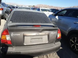 2002 Hyundai Accent GL with VIN KMHCG45C92U305295, listed as a Copart auction lot 43836105 with 92,435 mi miles and Non Repairable. Bid and sale history available at carsss.com. Image 6.