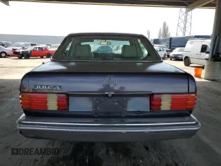 1988 Mercedes-Benz 300 with VIN WDBCA24D4JA424391, listed as a Copart auction lot 52105995 with 223,369 mi miles and Clean Title. Bid and sale history available at DreamBid. Image 6.