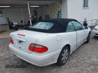 2001 Mercedes-Benz CLK 320/430 with VIN WDBLK65G71T058136, listed as a IAAI auction lot 41302566 with 82,858 mi miles and . Bid and sale history available at DreamBid. Image 4.