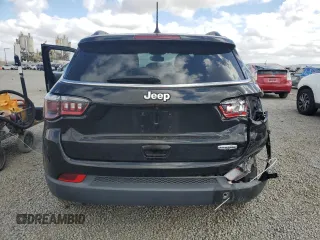 2021 Jeep Compass Latitude z VIN 3C4NJCBB6MT507917, wystawiony jako Copart lot #56979785 z przebiegiem 85 739 mil mil oraz Szkoda całkowita • Salvage title. Historia ofert i sprzedaży dostępna na DreamBid. Obrazek 6.