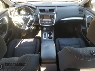 2017 Nissan Altima SV z VIN 1N4AL3AP4HC251516, wystawiony jako Copart lot #86955604 z przebiegiem 159 625 mil mil oraz Czysty tytuł • Clean title. Historia ofert i sprzedaży dostępna na DreamBid. Obrazek 8.