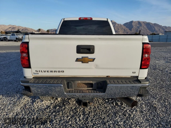 2018 Chevrolet Silverado 3500HD LT with VIN 1GC4KZCY8JF201788, listed as a Copart auction lot 84894424 with 195,964 mi miles and Salvage Title. Bid and sale history available at DreamBid. Image 6.