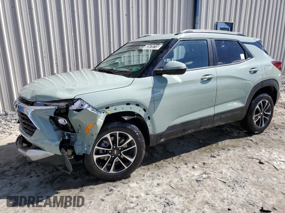 2025 Chevrolet TrailBlazer LT with VIN KL79MRSL5SB122705, listed as a Copart auction lot 52675715 with 3,277 mi miles and Clean Title. Bid and sale history available at DreamBid. Image 1.