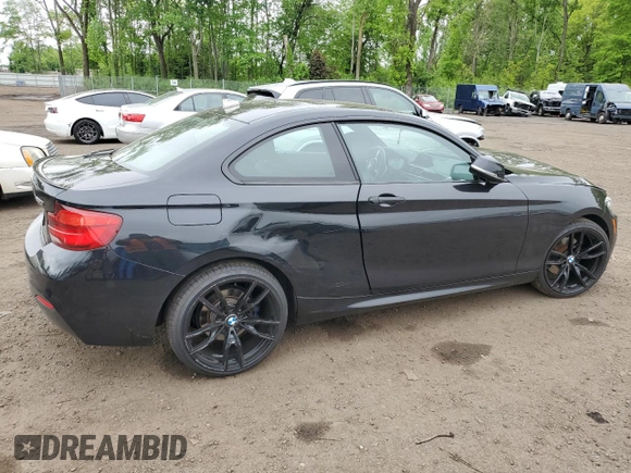 2018 BMW 2 Series 230i xDrive z VIN WBA2J3C52JVA52300, wystawiony jako Copart lot #54372704 z przebiegiem 42 919 mil mil oraz Nie do naprawy • Non repairable. Historia ofert i sprzedaży dostępna na DreamBid. Obrazek 3.