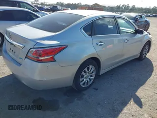 2014 Nissan Altima S with VIN 1N4AL3AP2EN382928, listed as a IAAI auction lot 41574187 with 175,053 mi miles and . Bid and sale history available at DreamBid. Image 4.