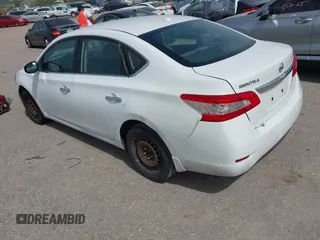 2015 Nissan Sentra SV z VIN 3N1AB7AP0FL656488, wystawiony jako IAAI lot #42275553 z przebiegiem 203 729 mil mil oraz . Historia ofert i sprzedaży dostępna na DreamBid. Obrazek 3.