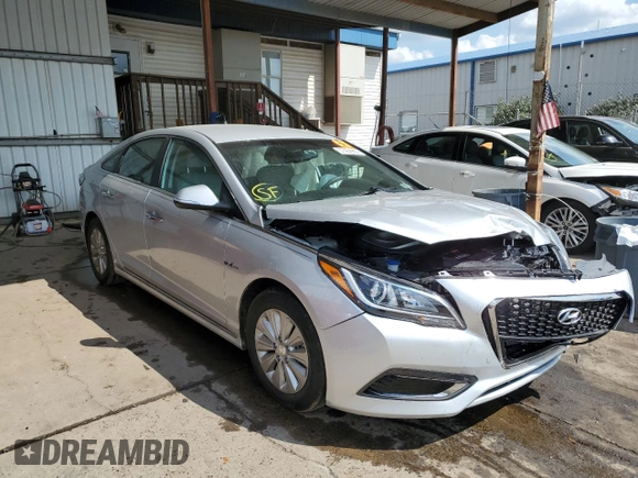 2016 Hyundai Sonata Hybrid SE with VIN KMHE24L18GA010996, listed as a Copart auction lot 57464962 with 32,458 mi miles. Bid and sale history available at carsss.com. Image 1.