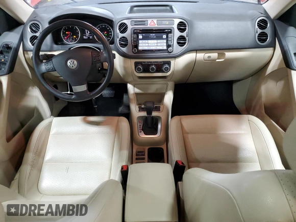 2010 Volkswagen Tiguan S with VIN WVGAV7AX8AW003815, listed as a Copart auction lot 56180605 with 149,047 mi miles and Clean title. Bid and sale history available at DreamBid. Image 8.