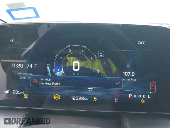 2025 Chevrolet Equinox FWD LT with VIN 3GNAXHEG4SL173229, listed as a IAAI auction lot 42464562 with 12,329 mi miles and . Bid and sale history available at DreamBid. Image 15.