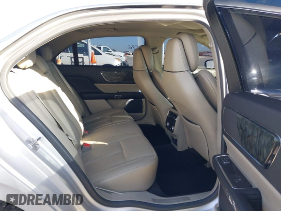 2017 Lincoln Continental Reserve with VIN 1LN6L9NP2H5610567, listed as a IAAI auction lot 41633612 with 45,701 mi miles and . Bid and sale history available at DreamBid. Image 8.