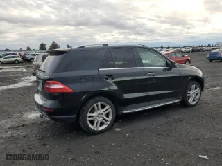 2015 Mercedes-Benz M-Class ML 250 BlueTEC with VIN 4JGDA0EB8FA471966, listed as a Copart auction lot 82403564 with 290,157 mi miles and Salvage Title. Bid and sale history available at carsss.com. Image 3.