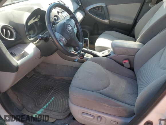 2006 Toyota RAV4 Limited with VIN JTMBD31V965000633, listed as a Copart auction lot 59390625 with 558,572 mi miles and Salvage title. Bid and sale history available at DreamBid. Image 7.