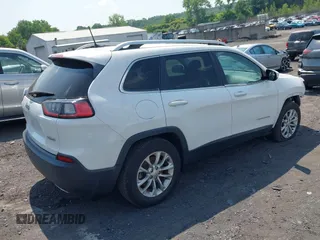 2019 Jeep Cherokee Latitude z VIN 1C4PJMCX9KD189948, wystawiony jako IAAI lot #42487738 z przebiegiem 72 573 mil mil oraz . Historia ofert i sprzedaży dostępna na DreamBid. Obrazek 4.