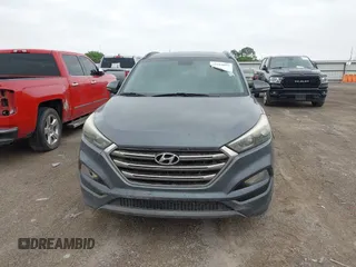 2016 Hyundai Tucson Limited z VIN KM8J33A22GU181677, wystawiony jako IAAI lot #42254025 z przebiegiem 239 287 mil mil oraz . Historia ofert i sprzedaży dostępna na DreamBid. Obrazek 12.