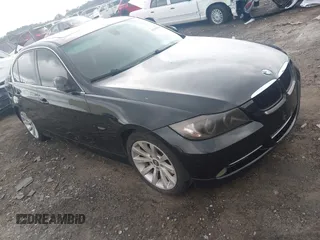 2008 BMW 3 Series 335i z VIN WBAVB77568NM06547, wystawiony jako IAAI lot #42404590 z przebiegiem 157 594 mil mil oraz . Historia ofert i sprzedaży dostępna na DreamBid. Obrazek 1.