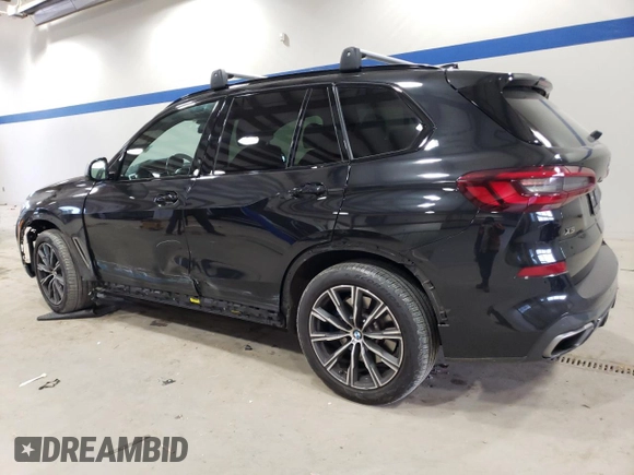 2022 BMW X5 M50i with VIN 5UXJU4C02N9K73275, listed as a Copart auction lot 85264594 with 40,804 mi miles and Salvage Title. Bid and sale history available at carsss.com. Image 2.