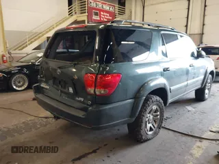 2006 Toyota Sequoia SR5 with VIN 5TDBT44A16S262643, listed as a IAAI auction lot 41658275 with 403,034 mi miles and . Bid and sale history available at DreamBid. Image 4.