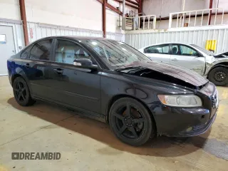 2011 Volvo S40 with VIN YV1672MS3B2539324, listed as a Copart auction lot 41871775 with 191,369 mi miles and Salvage Title. Bid and sale history available at carsss.com. Image 4.