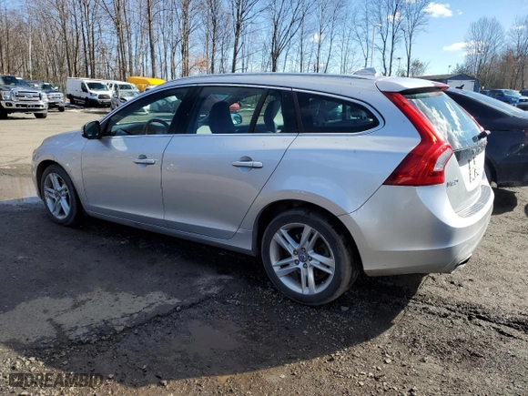 2015 Volvo V60 T5 Drive-E Premier with VIN YV140MEK6F1225135, listed as a Copart auction lot 47532495 with 119,872 mi miles and Clean Title. Bid and sale history available at carsss.com. Image 2.