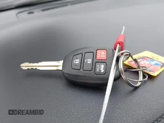 2016 Toyota Corolla L z VIN 5YFBURHE3GP439470, wystawiony jako IAAI lot #42307709 z przebiegiem 78 715 mil mil oraz . Historia ofert i sprzedaży dostępna na DreamBid. Obrazek 11.