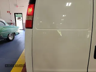 2015 Chevrolet Express Cargo с VIN 1GCWGFCF2F1163339, выставлен на аукционе IAAI как лот 42854317 с пробегом 179 463 миль миль и . История ставок и продаж доступна на DreamBid. Изображение 4.