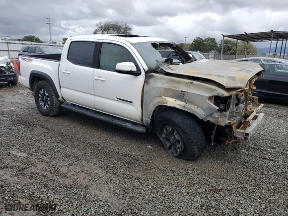 2019 Toyota Tacoma 4WD SR with VIN 5TFCZ5AN4KX208001, listed as a Copart auction lot 45140585 with 0 mi miles and Non Repairable. Bid and sale history available at carsss.com. Image 4.