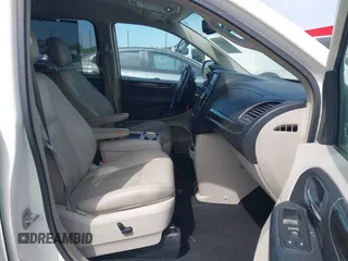 2012 Chrysler Town & Country Touring L with VIN 2C4RC1CG7CR156415, listed as a IAAI auction lot 42045371 with 233,306 mi miles and . Bid and sale history available at carsss.com. Image 5.