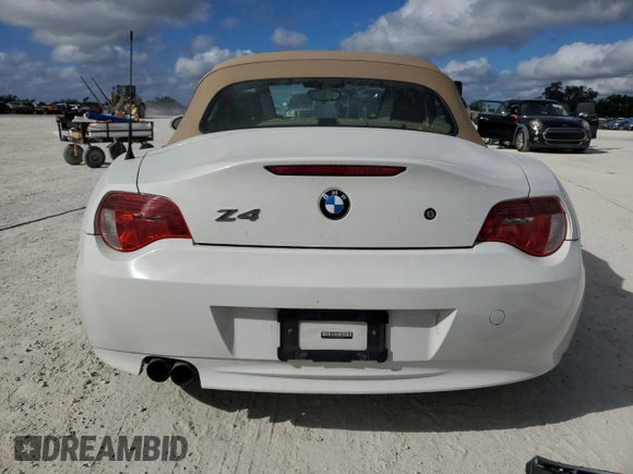 2006 BMW Z4 3.0si with VIN 4USBU53556LX00647, listed as a Copart auction lot 83436974 with 70,077 mi miles and Salvage title. Bid and sale history available at DreamBid. Image 6.