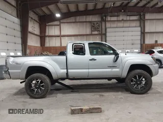 2009 Toyota Tacoma with VIN 5TEUU42N39Z608517, listed as a IAAI auction lot 42023414 with 162,133 mi miles. Bid and sale history available at carsss.com. Image 12.