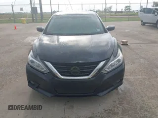 2016 Nissan Altima S with VIN 1N4AL3APXGN321667, listed as a IAAI auction lot 42163234 with 133,396 mi miles and . Bid and sale history available at carsss.com. Image 6.