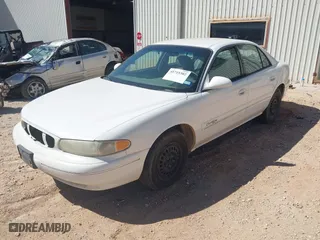 2001 Buick Century Custom with VIN 2G4WS52J111337253, listed as a IAAI auction lot 41715302 with 1 mi miles. Bid and sale history available at carsss.com. Image 2.