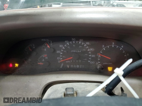 1999 Ford F-250 XL with VIN 1FTNX21S0XEA86579, listed as a Copart auction lot 71221184 with 169,104 mi miles and Non repairable. Bid and sale history available at DreamBid. Image 9.