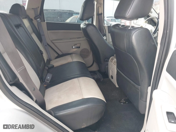 2009 Jeep Grand Cherokee Limited with VIN 1J8HR58P79C527898, listed as a IAAI auction lot 41623149 with 178,342 mi miles. Bid and sale history available at carsss.com. Image 8.