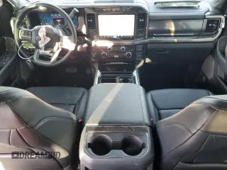 2024 Ford F-350 XL with VIN 1FT8W3BM6REE92164, listed as a Copart auction lot 88810125 with 7,863 mi miles and Salvage Title. Bid and sale history available at DreamBid. Image 8.