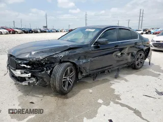 2021 BMW 5 Series 530i z VIN WBA53BH09MWX00757, wystawiony jako Copart lot #54622815 z przebiegiem 32 164 mil mil oraz Szkoda całkowita • Salvage title. Historia ofert i sprzedaży dostępna na DreamBid. Obrazek 1.