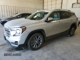 2022 GMC Terrain SLT with VIN 3GKALPEVXNL163889, listed as a Copart auction lot 71799184 with 30,697 mi miles and Salvage Title. Bid and sale history available at carsss.com. Image 1.