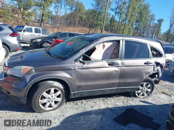2011 Honda CR-V SE with VIN 5J6RE4H48BL102584, listed as a IAAI auction lot 41595901 with 270,046 mi miles. Bid and sale history available at carsss.com. Image 14.