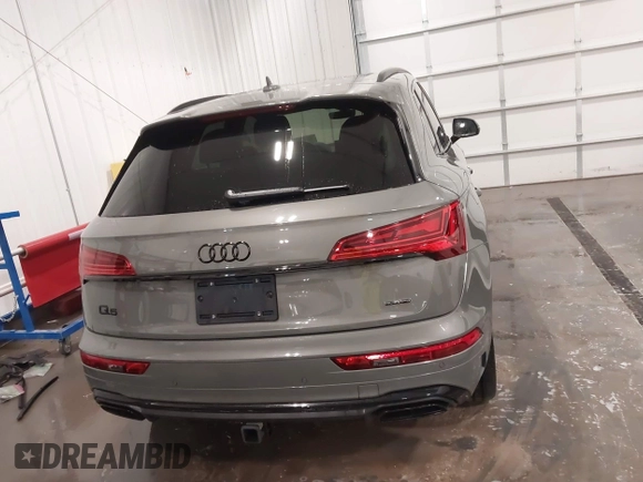 2023 Audi Q5 S line Prestige with VIN WA1FAAFY9P2114601, listed as a IAAI auction lot 41757850 with 13,898 mi miles. Bid and sale history available at carsss.com. Image 17.