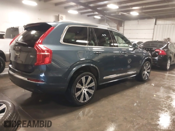 2023 Volvo XC90 Ultimate with VIN YV4062PA6P1953242, listed as a IAAI auction lot 40240626 with 18,019 mi miles. Bid and sale history available at carsss.com. Image 4.