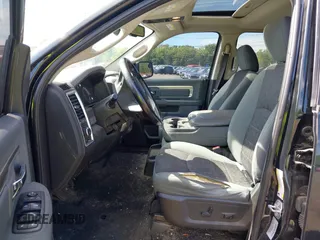 2017 Ram 1500 Big Horn с VIN 3C6RR7LT4HG675411, выставлен на аукционе IAAI как лот 42307497 с пробегом 193 289 миль миль и . История ставок и продаж доступна на DreamBid. Изображение 5.